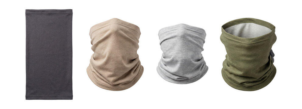 Neck gaiter set.