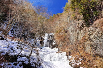 冬の唐沢の滝（木曽）