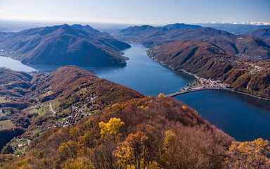Obraz premium Cross Border View from Italy to Switzerland in Autumn, from Balcone d'Italia towards Lake Lugano