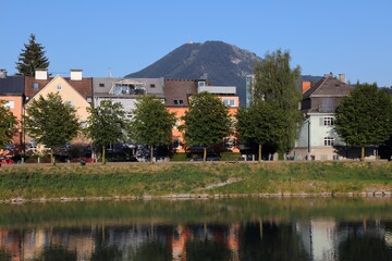 Obraz premium Salzburg, Austria. City view with Elisabeth-Vorstadt riverfront residential district. Josef-Mayburger-Kai waterfront.