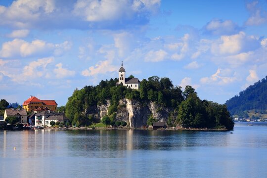 Traunsee mountain lake in Austrian Alps. Austria landscape in Salzkammergut region. Traunkirchen town on Lake Traun.