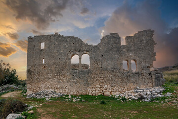 Obraz premium Kanlıdivane (Canytellis) Ancient City view in Mersin District of Turkey
