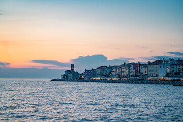Naklejka premium Sunset view of the old town in Piran, Slovenia.