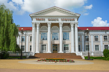 Obraz premium Young Spectators Theater at the House of Pioneers in Bryansk, Bryansk region of Russia