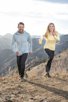 Couple hiking in Colorado with view