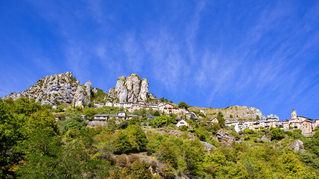 Roubion village built among rocky mountain peaks, Alpes-Maritimes, France, Europe.