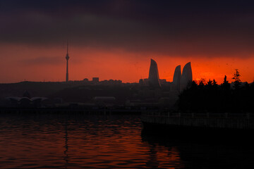 Fototapeta premium Majestic sunset moment in Baku, Azerbaijan.