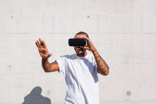 Man wearing Virtual Reality Glasses