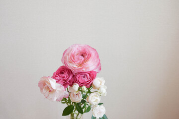 薔薇とラナンキュラス