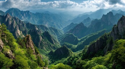 Obraz premium Mountain landscape with lush greenery under cloudy sky