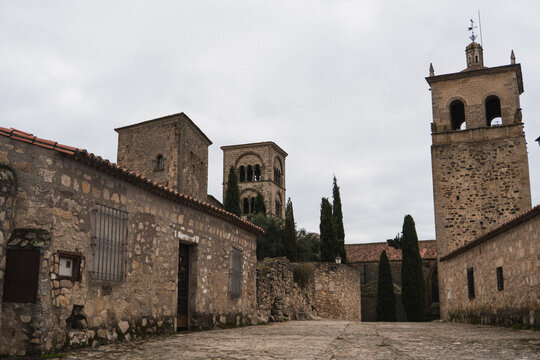 caceres castle