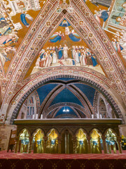 Obraz premium High Altar and Giotto Frescoes in Lower Basilica of Saint Francis, Assisi, Italy