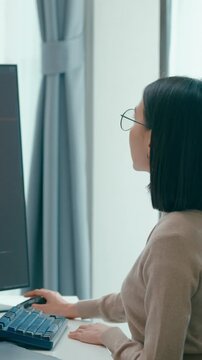 Vertical Screen : Group adult Asia male female software developers mentor leader manager talk strategy plan executive write prompt AI bot app nomad, video game, data center. Whiteboard slideshow code.