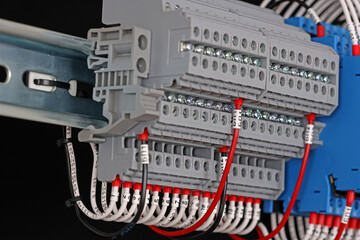 Connecting the electrical module using copper electrical insulated wires. 