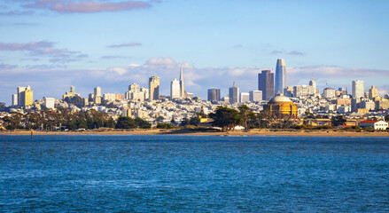 Obraz premium San Francisco Skyline View from Torpedo Wharf California