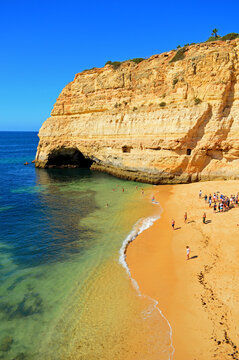 Praia do Carvalho, Lagos, Portugal