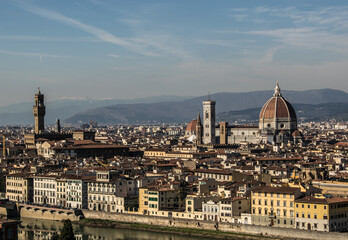 Fototapeta premium view of florence cathedral