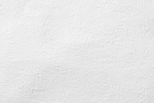 繊細な質感と、しわが美しい白い和紙のテクスチャ背景素材　White Japanese paper texture with delicate wrinkles, authentic Washi background