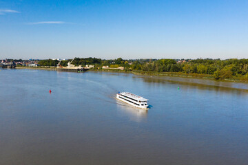 Obraz premium River Cruise Ship Near Temse on the Scheldt