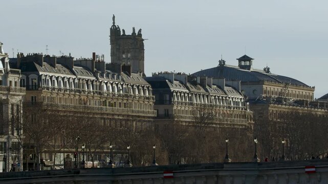 The morning light of Paris in winter