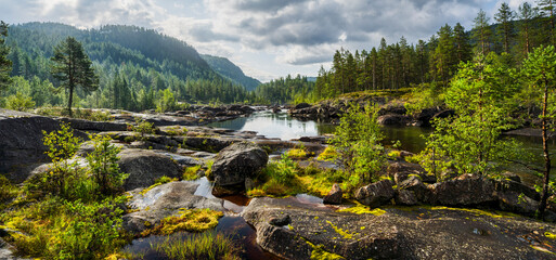 Fluss Otra, Setesdal, Adger, Norwegen © Rainer Mirau