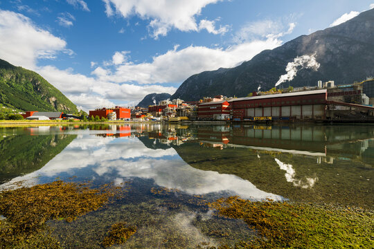 Firma Boliden, Sorfjorden, Odda, Vestland, Norwegen