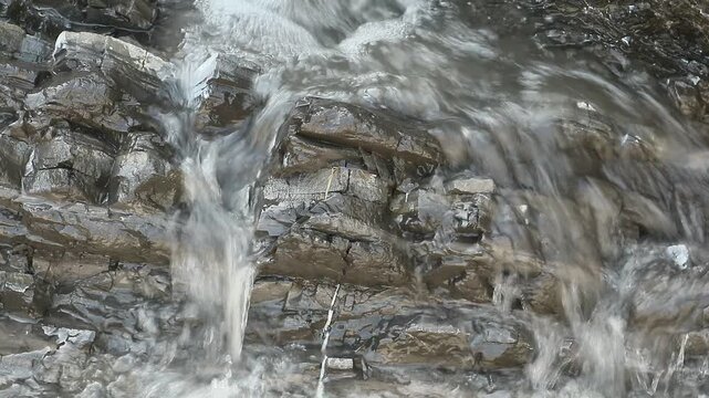 River water is a natural flow of surface water from upstream to downstream that originates from rain, runoff, or springs, and has a vital function for ecosystems, irrigation, and human needs.