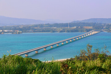 古宇利大橋（沖縄県・今帰仁村） © tk2001