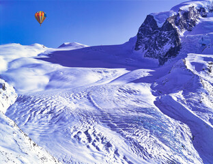 ツェルマットの氷河の美しい絶景