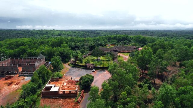koti chennayya statue, Koti-Chennaya Theme Park Karkala
Koti and Chennayya were legendary twin heroes of Tulunadu (coastal Karnataka) from the 16th centur