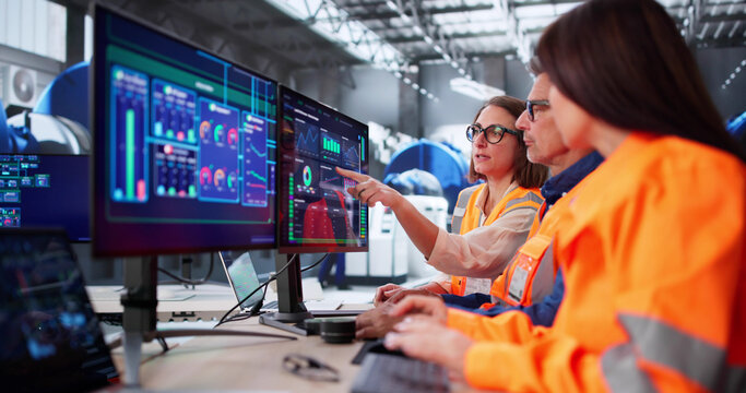 Modern SCADA Room: Engineers Meeting Maintenance Operator