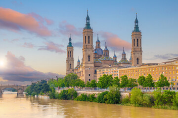 Basilica del Pilar and Ebro River at sunset, Zaragoza, Aragon region in Spain.