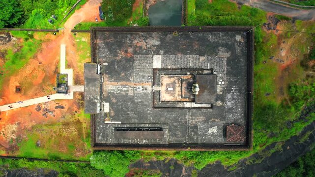 Jain basadi, Gommateshwara statue, Karkala