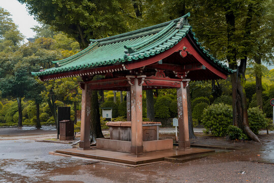 Japanese purification pavilion, Temizuya/Chuzuya