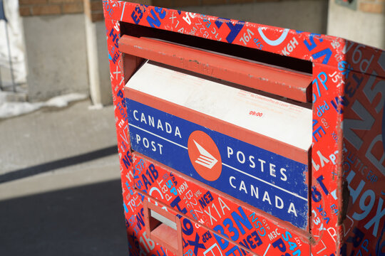 aged Canada Post/Postes Canada mail box, Toronto