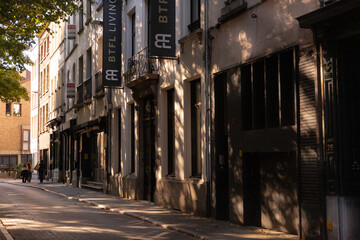 Uliczka w Antwerpii przed zachodem słońca © Magdalena