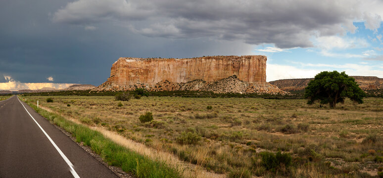 USA, New Mexico, Acoma, Sky City.  Sacred Mesa, one of three mountains sacred to the Acoma people.