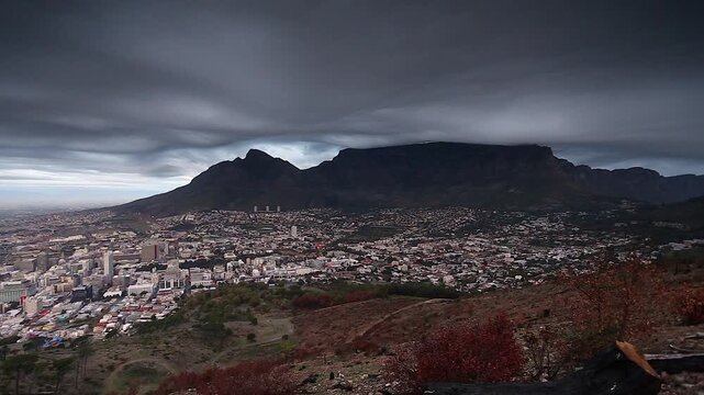 Spectacular dark lenticular clouds drift over Table Mtn in Cape Town