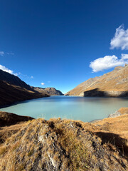 Obraz premium Lac des Dix – Alpine Reservoir in Valais, Switzerland