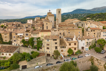 Obraz premium Aerial View of Saint-Paul-de-Vence Medieval Village Architecture