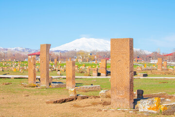 Ahlat, which was the capital and one of the largest provinces in the region in the 13th century, maintained its importance as a frontier city during the Ottoman period.