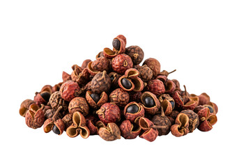Obraz premium Pile of dried sichuan peppercorns on a white background for culinary use. isolated on transparent background