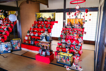 散歩の途中で見つけた春の風景