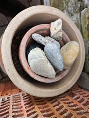 Tontopf, Garten, Steine, &Uuml;bertopf, Kieselsteine, Deko