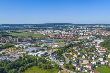 Fototapeta premium Schwandorf in der Oberpfalz von oben, Blick auf die östlichen Bezirke der Stadt an der Naab