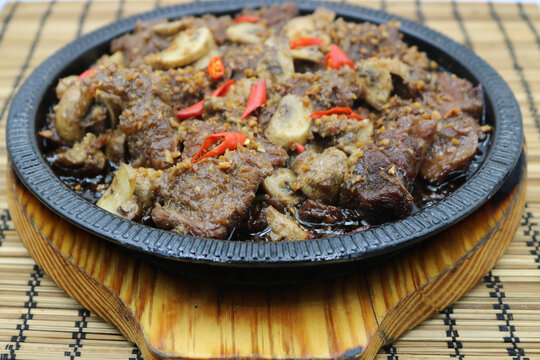 Sisig Beef
