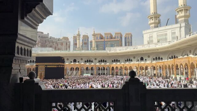 Ummrah Kabba Muslims People Walking During Tawaf Near Clock Tower With Foot Steps On Busy Roads In Macca Ramazan Eid Islam