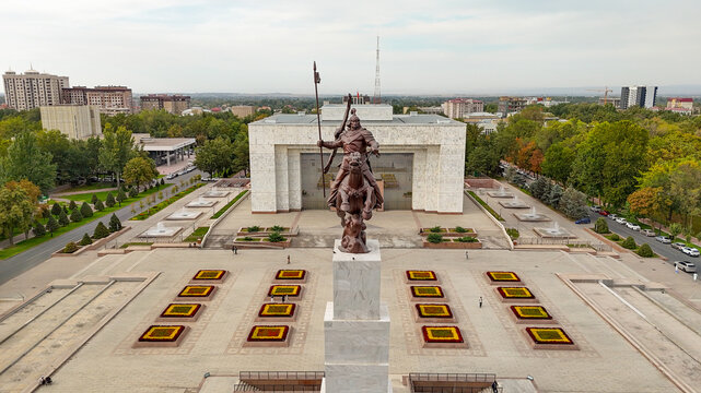 Manas Statue at Ala-Too Square in Bishkek