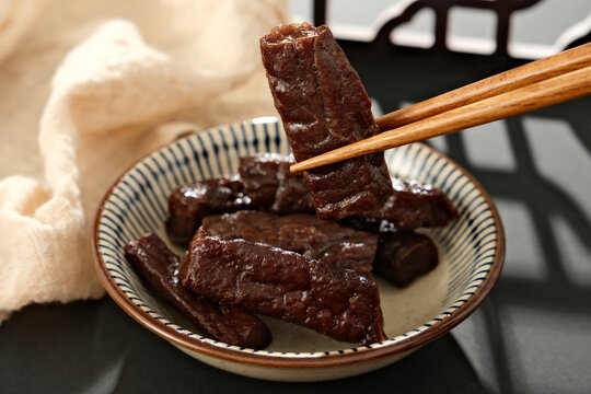 Original hand shredded beef jerky