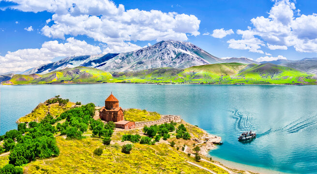 The Story and Legend of Akdamar (Ah Tamara) Island. According to the legend, the Armenian chief monk on this island had a beautiful daughter named "Tamar".